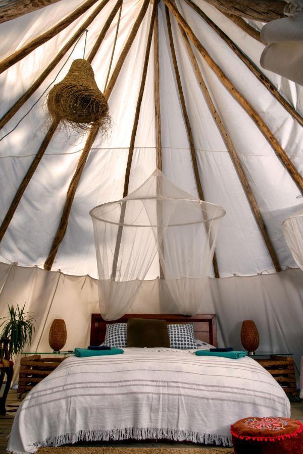 Отель Goodmuda Tipi'S Грандола Экстерьер фото