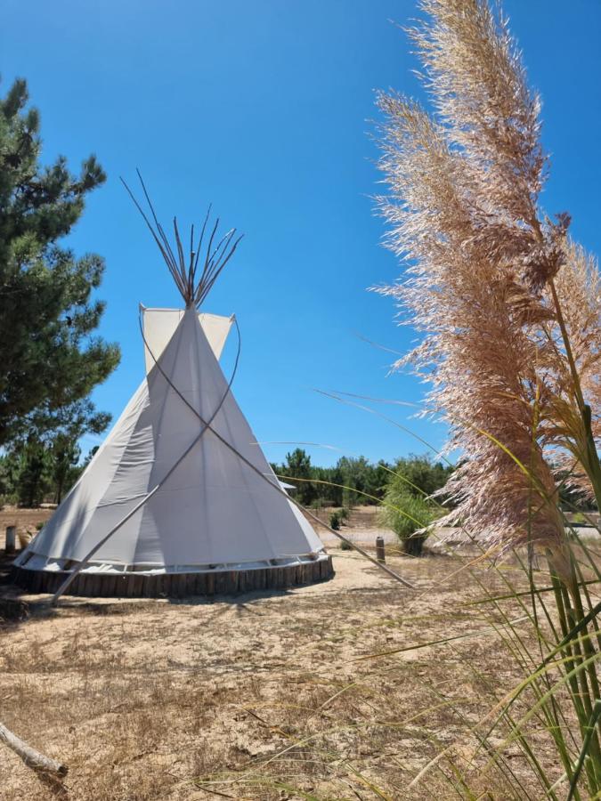 Отель Goodmuda Tipi'S Грандола Экстерьер фото