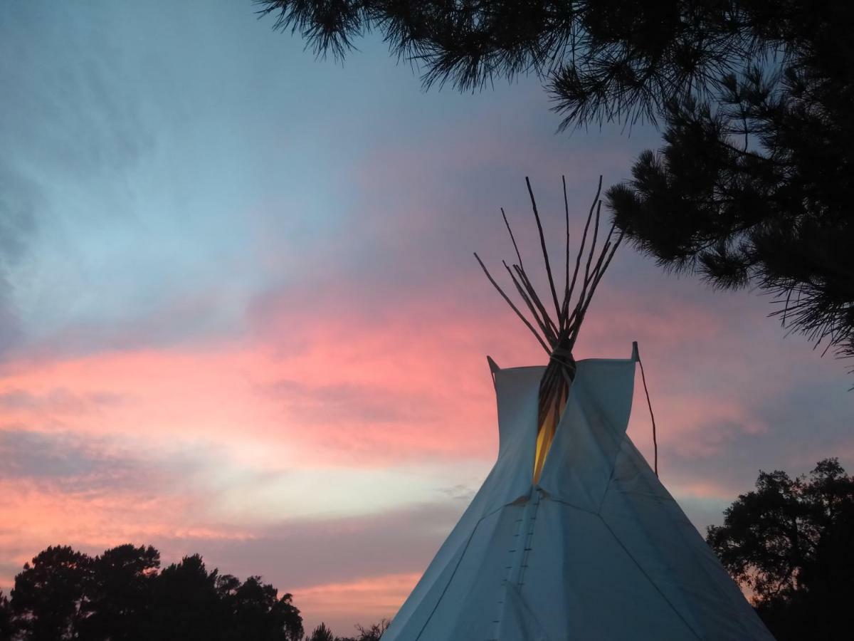 Отель Goodmuda Tipi'S Грандола Экстерьер фото